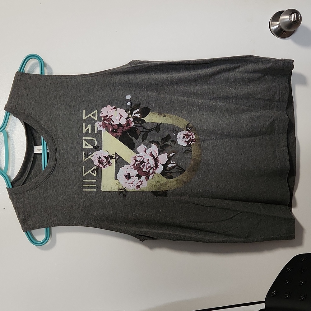 Issues Graphic Band Tank Top